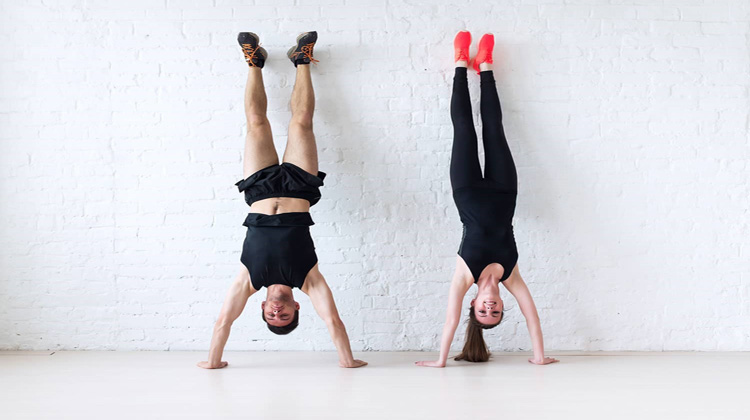 The Best Way to Learn How to Handstand
